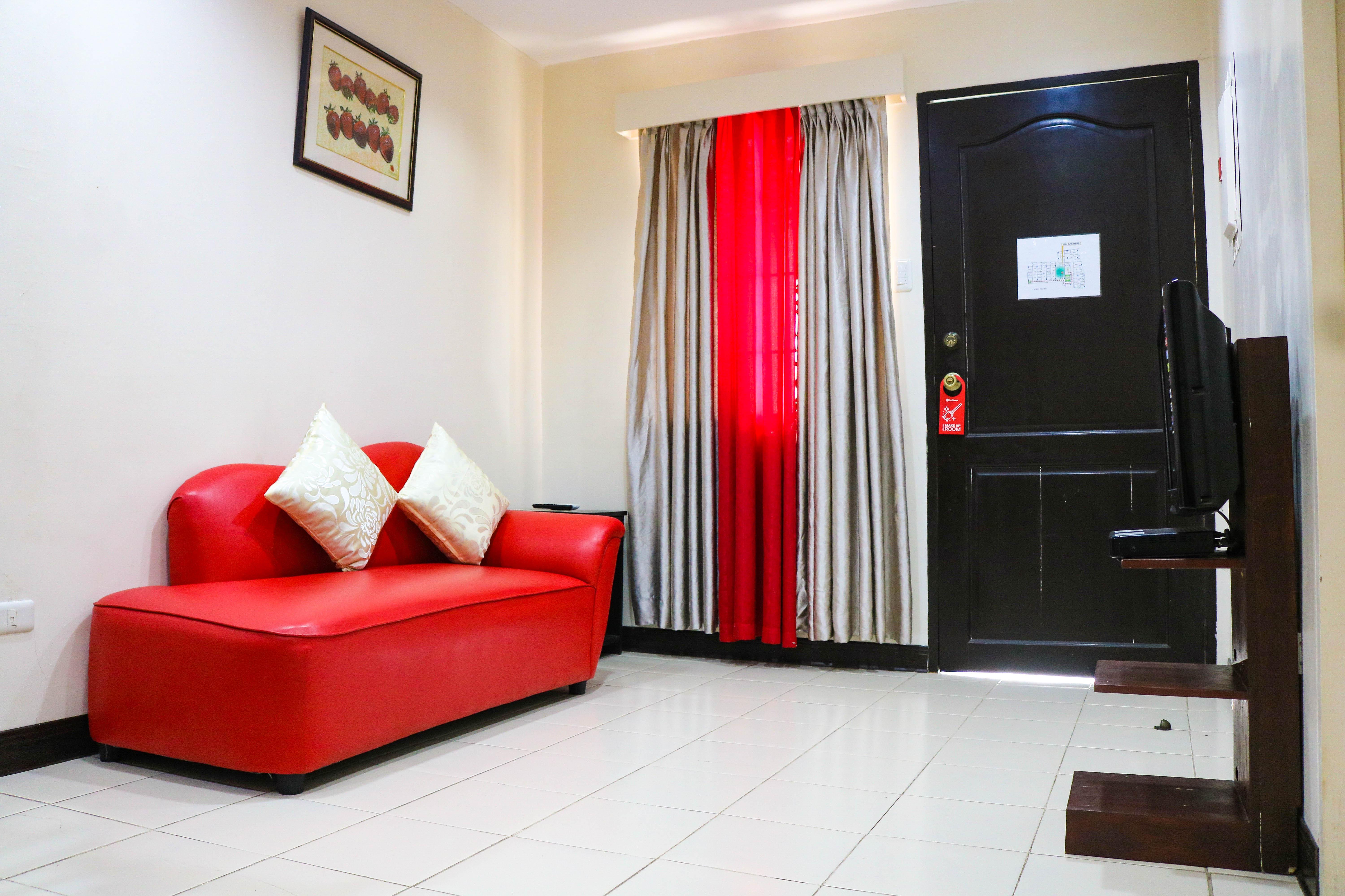RedDoorz Plus @ Mabolo Cebú Exterior foto